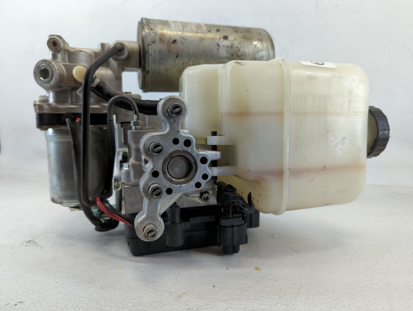 2016-2018 Infiniti Q50 ABS Pump Control Module Replacement P/N:J6667 9JL00 9JL00, 3910A275129 Fits Fits 2016 2017 2018 OEM U