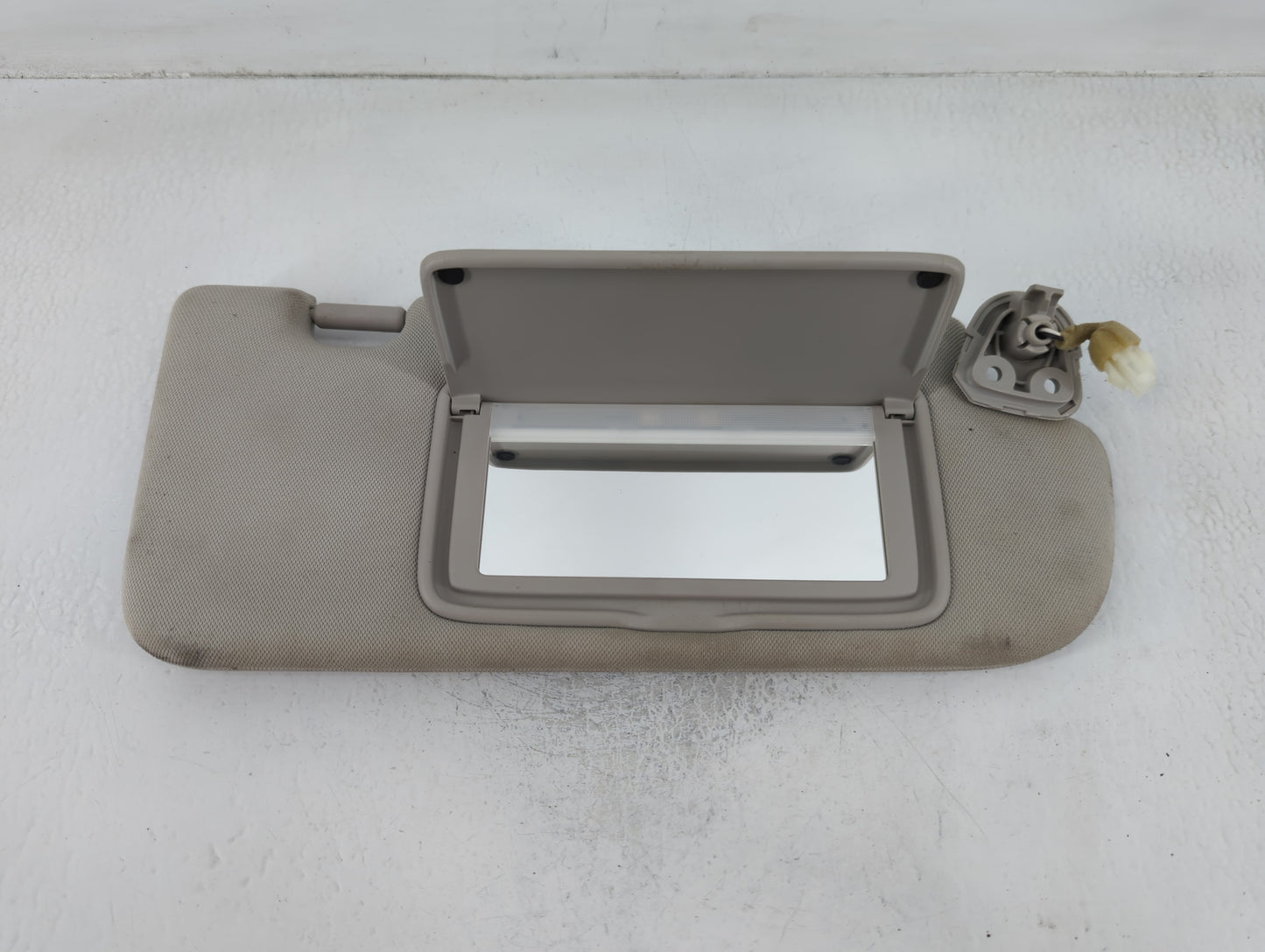 2014-2020 Infiniti Q50 Sun Visor Shade Replacement Passenger Right Mirror Fits Fits 2014 2015 2016 2017 2018 2019 2020 OEM U