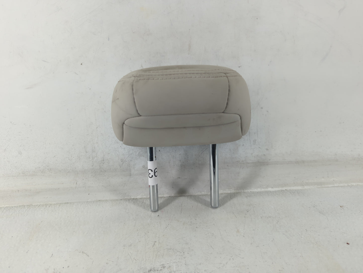 2016-2017 Infiniti Q50 Headrest Head Rest Front Driver Passenger Seat - Oemusedautoparts1.com