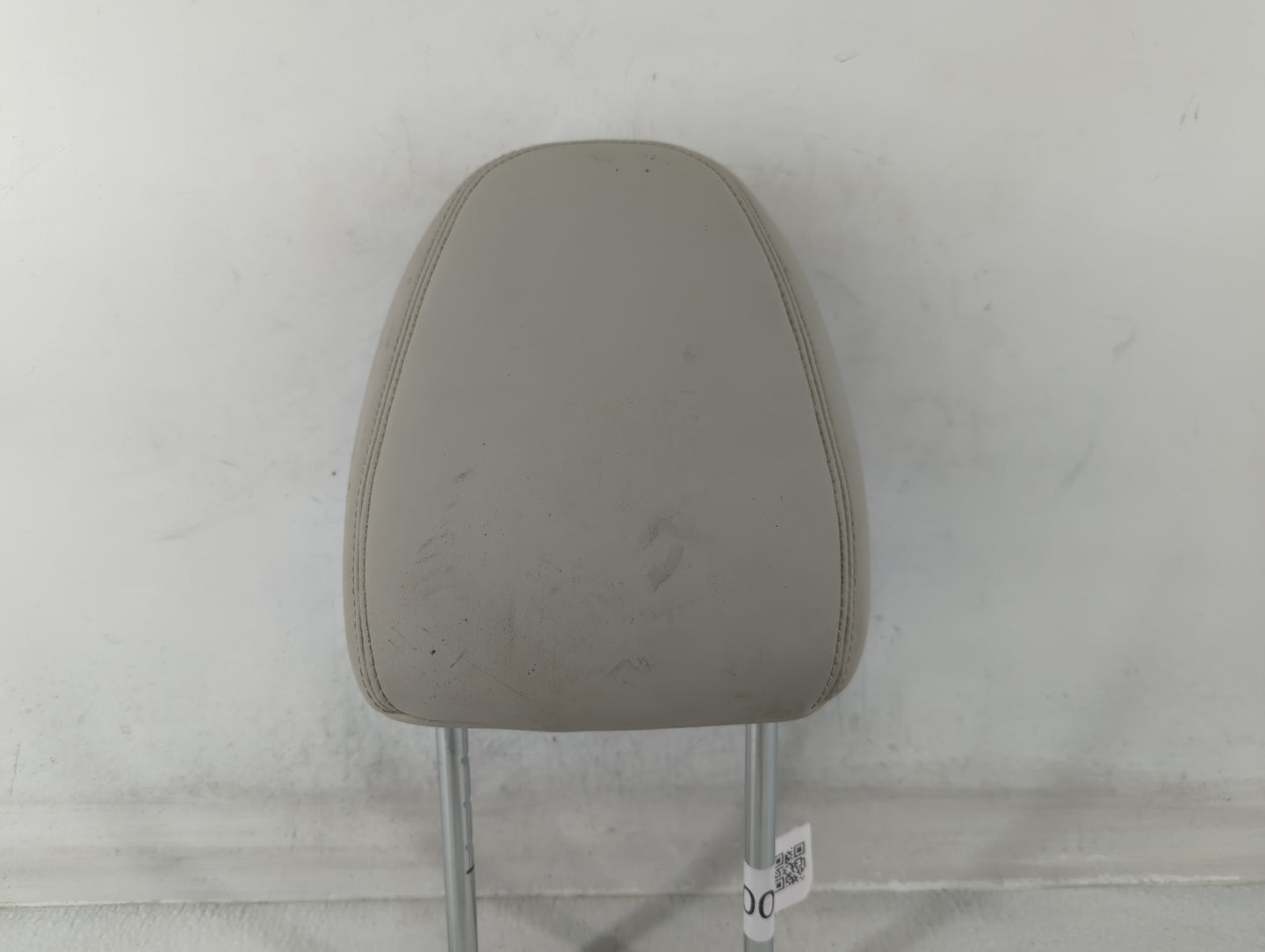 2017-2017 Infiniti Q50 Headrest Head Rest Front Driver Passenger Seat - Oemusedautoparts1.com