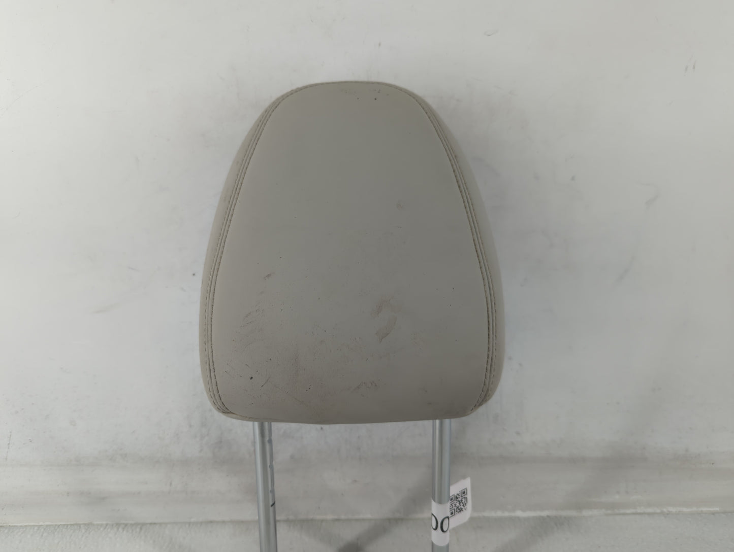 2017-2017 Infiniti Q50 Headrest Head Rest Front Driver Passenger Seat - Oemusedautoparts1.com