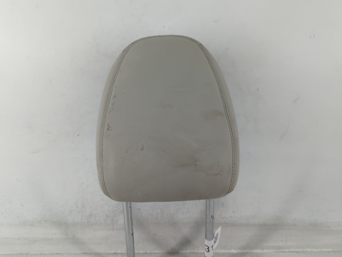 2016-2017 Infiniti Q50 Headrest Head Rest Rear Seat Cream - Oemusedautoparts1.com