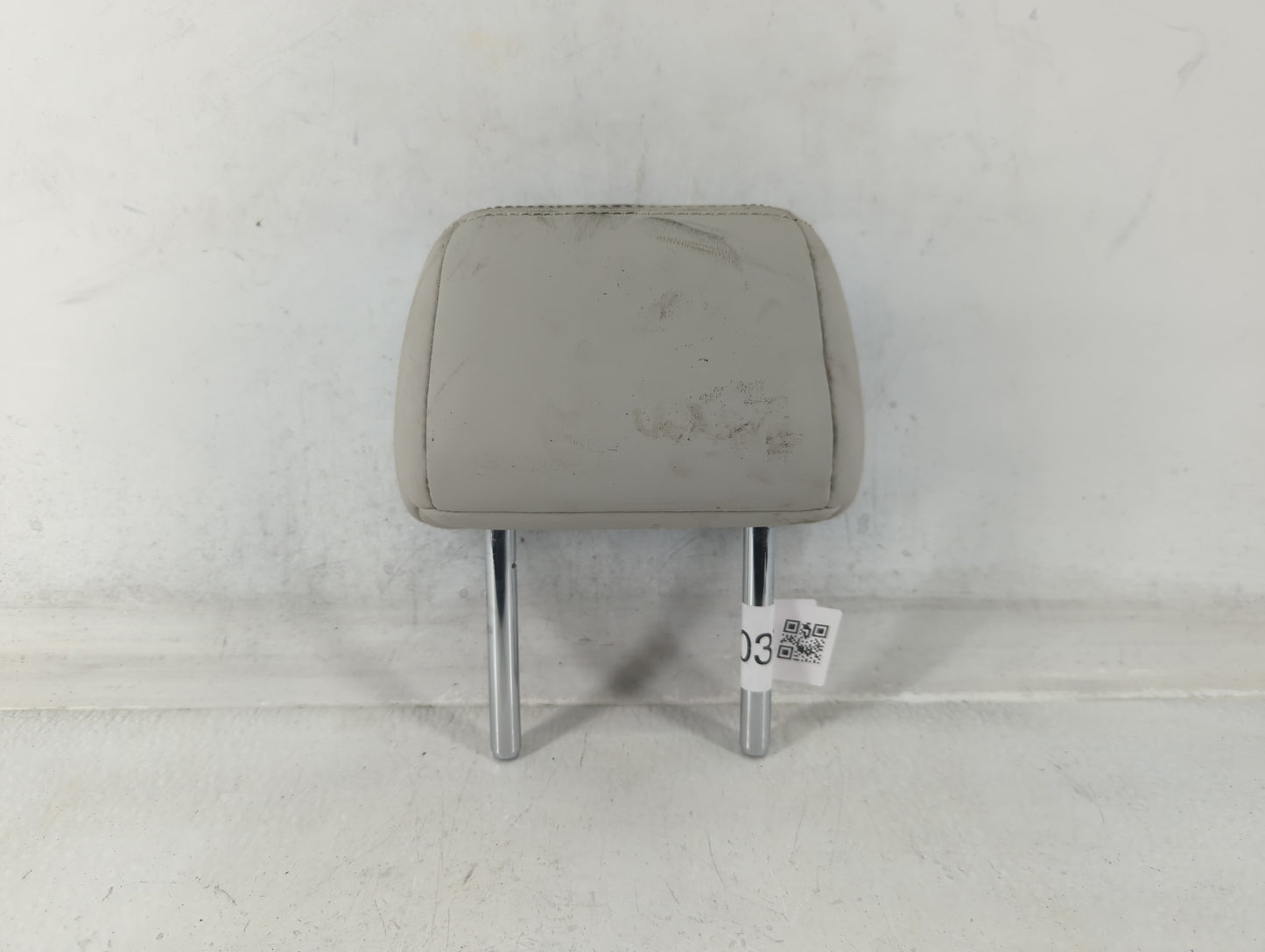 2017-2018 Infiniti Q50 Headrest Head Rest Rear Seat Ivory - Oemusedautoparts1.com