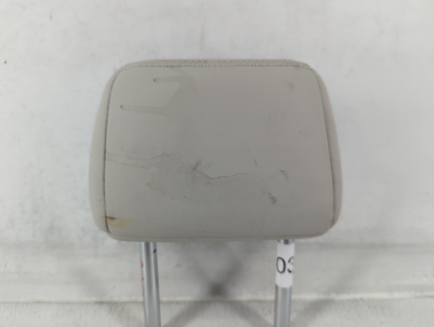 2016-2017 Infiniti Q50 Headrest Head Rest Rear Seat Ivory - Oemusedautoparts1.com