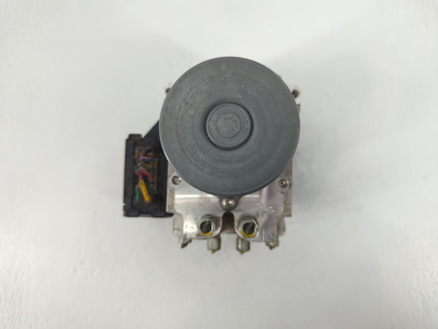 2016-2017 Infiniti Q50 ABS Pump Control Module Replacement P/N:47660 4GK0A 133000-0802 Fits Fits 2016 2017 OEM Used Auto Par