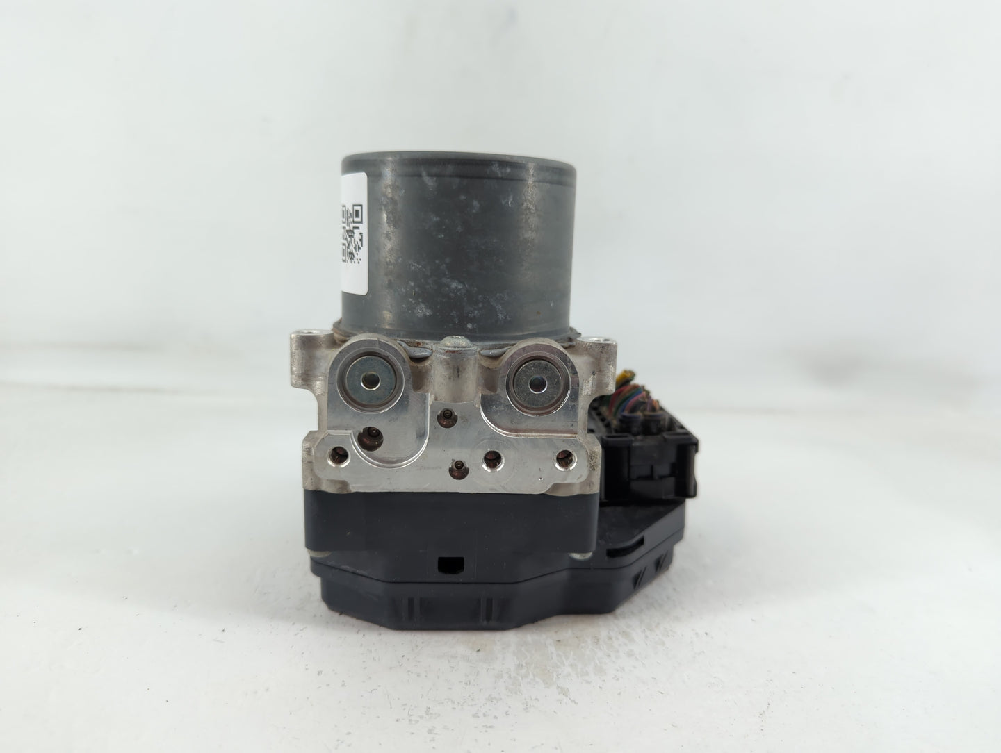 2016-2017 Infiniti Q50 ABS Pump Control Module Replacement P/N:47660 4GK0A 133000-0802 Fits Fits 2016 2017 OEM Used Auto Par