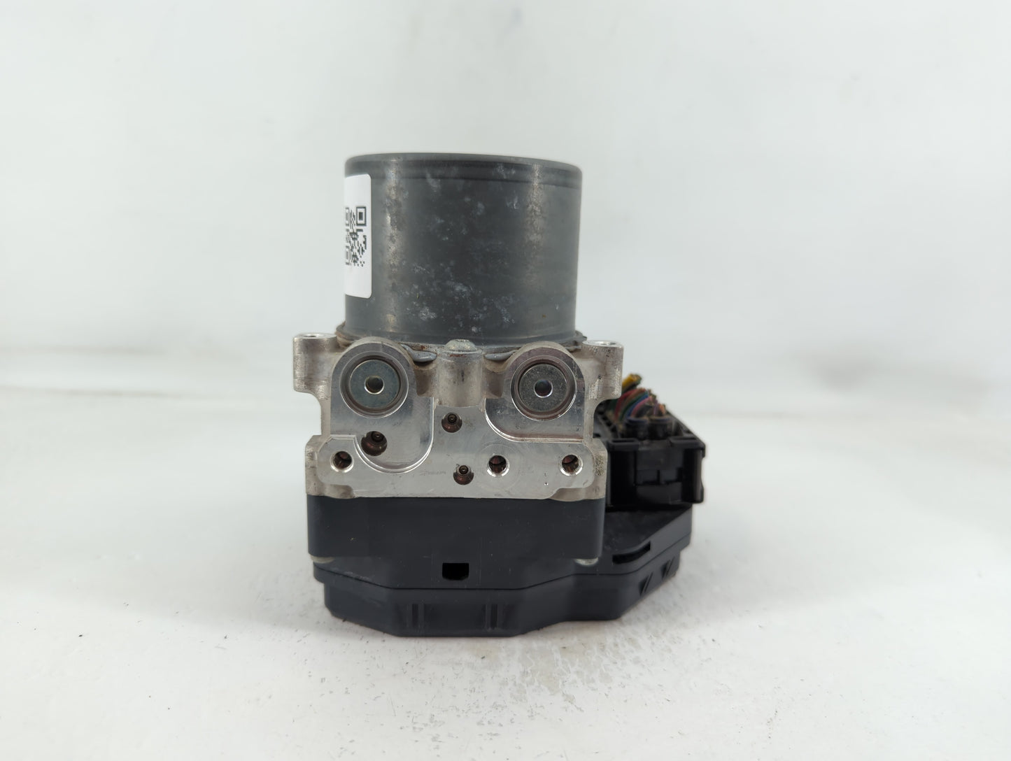 2016-2017 Infiniti Q50 ABS Pump Control Module Replacement P/N:47660 4GK0A 133000-0802 Fits Fits 2016 2017 OEM Used Auto Par