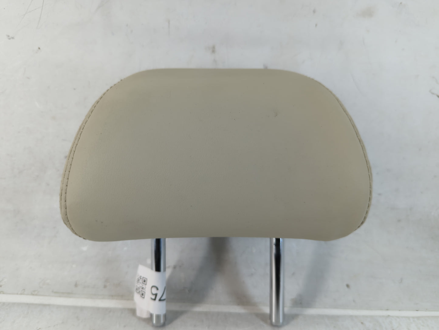 2017 Infiniti Q50 Headrest Head Rest Rear Seat Fits OEM Used Auto Parts - Oemusedautoparts1.com