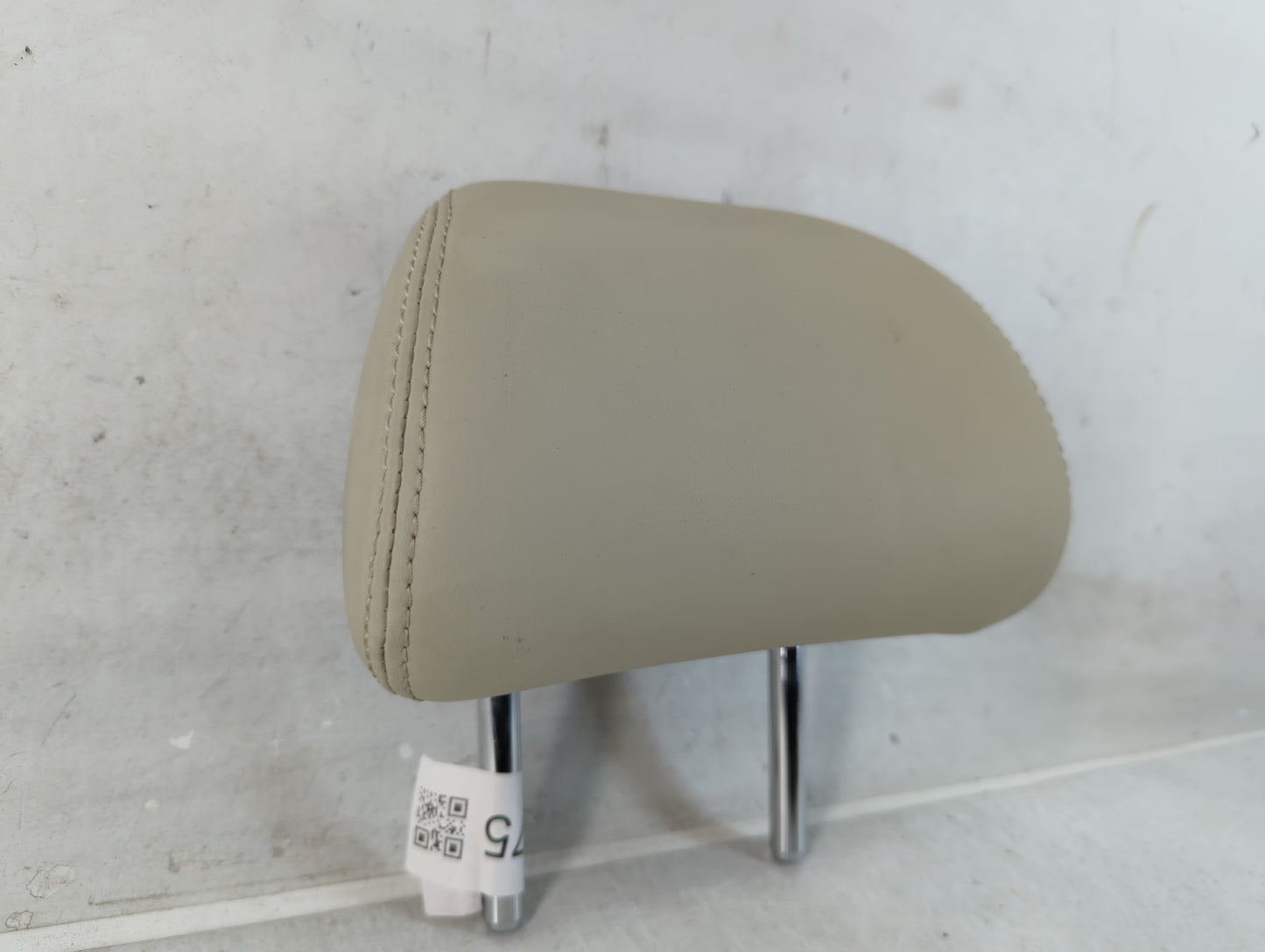 2017 Infiniti Q50 Headrest Head Rest Rear Seat Fits OEM Used Auto Parts - Oemusedautoparts1.com