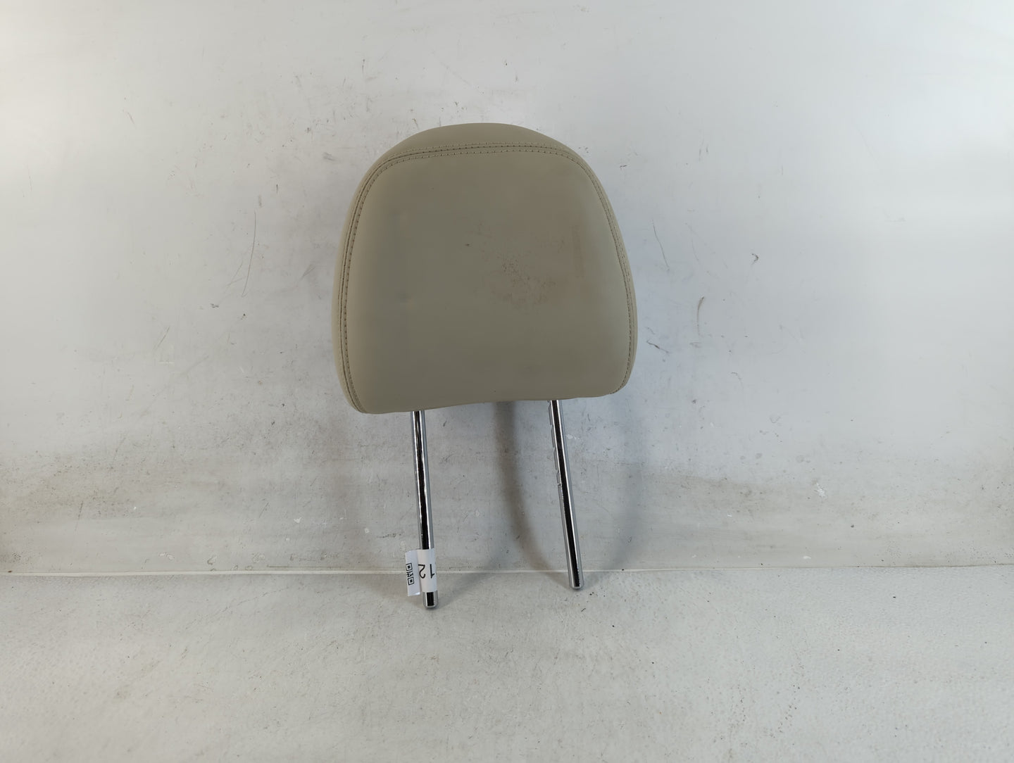 2017 Infiniti Q50 Headrest Head Rest Front Driver Passenger Seat Fits OEM Used Auto Parts - Oemusedautoparts1.com