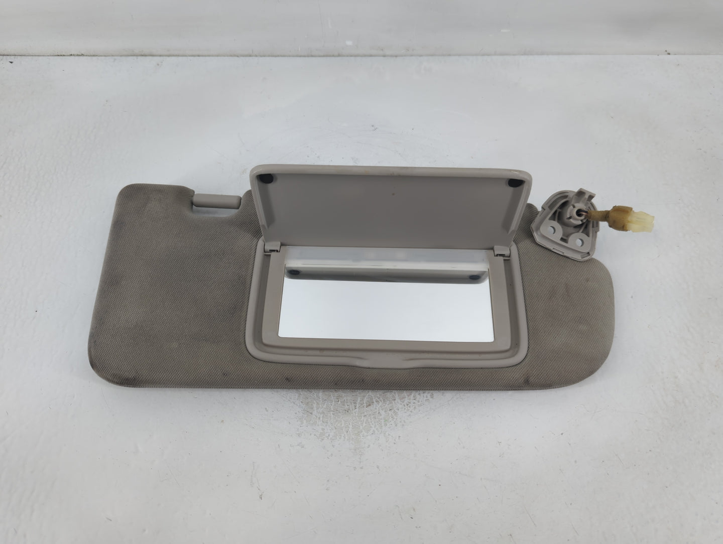 2014-2020 Infiniti Q50 Sun Visor Shade Replacement Passenger Right Mirror Fits Fits 2014 2015 2016 2017 2018 2019 2020 OEM U