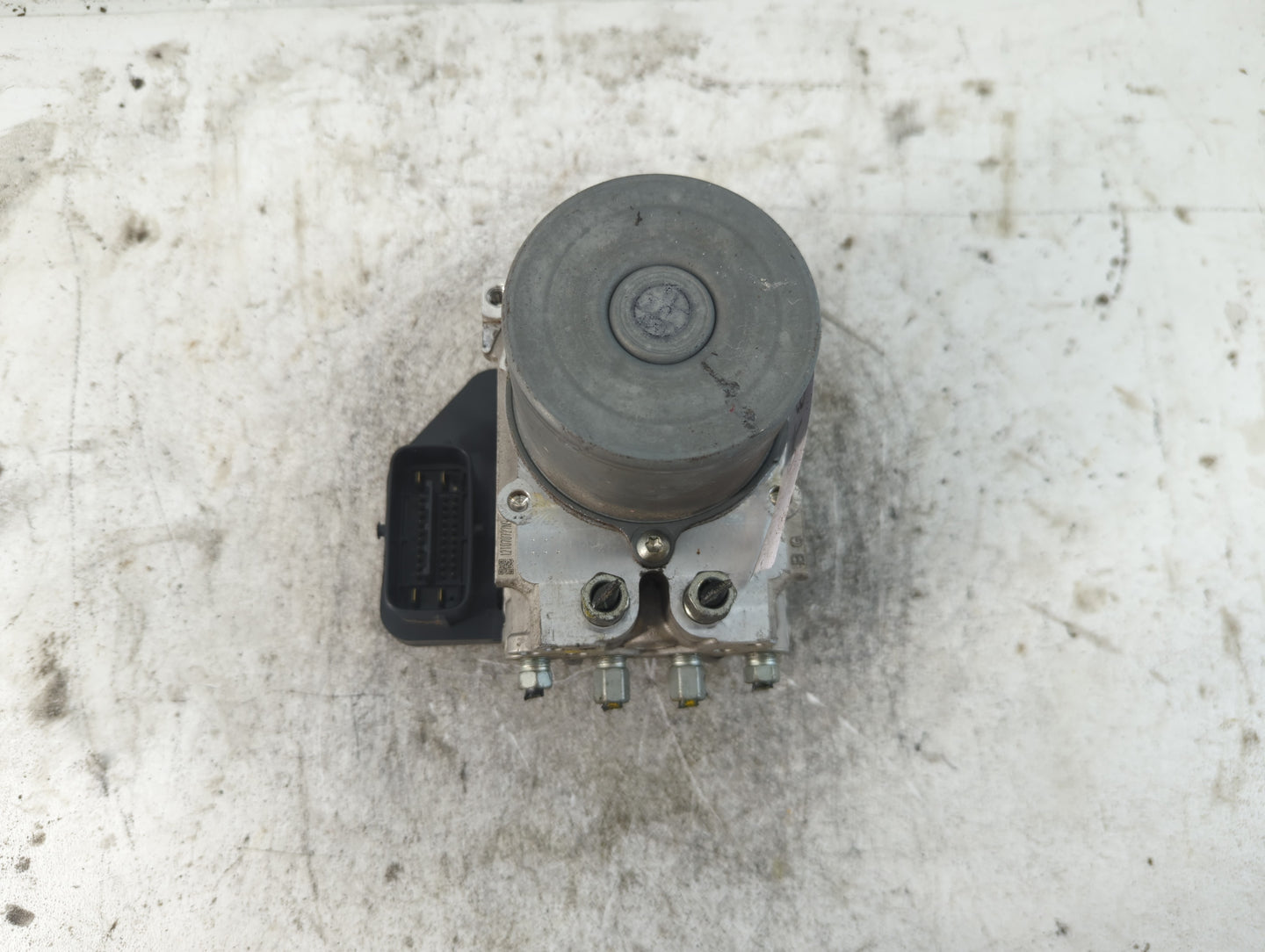2016-2017 Infiniti Q50 ABS Pump Control Module Replacement P/N:133000-0802 47660 4GK0A Fits Fits 2016 2017 OEM Used Auto Par