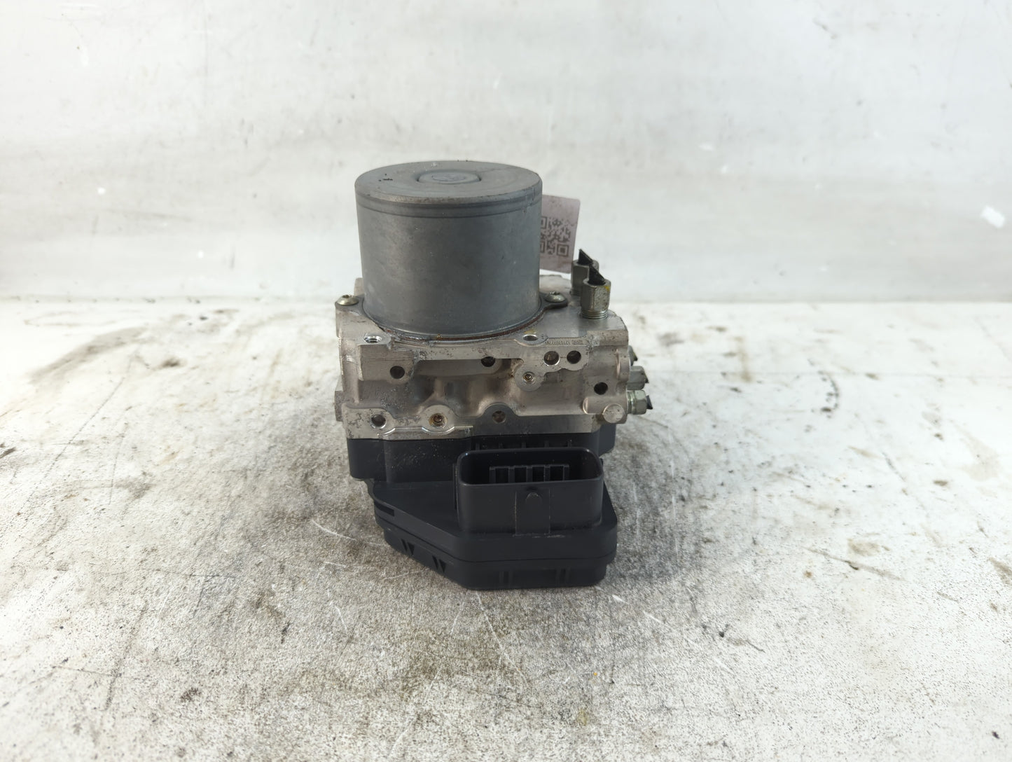 2016-2017 Infiniti Q50 ABS Pump Control Module Replacement P/N:133000-0802 47660 4GK0A Fits Fits 2016 2017 OEM Used Auto Par