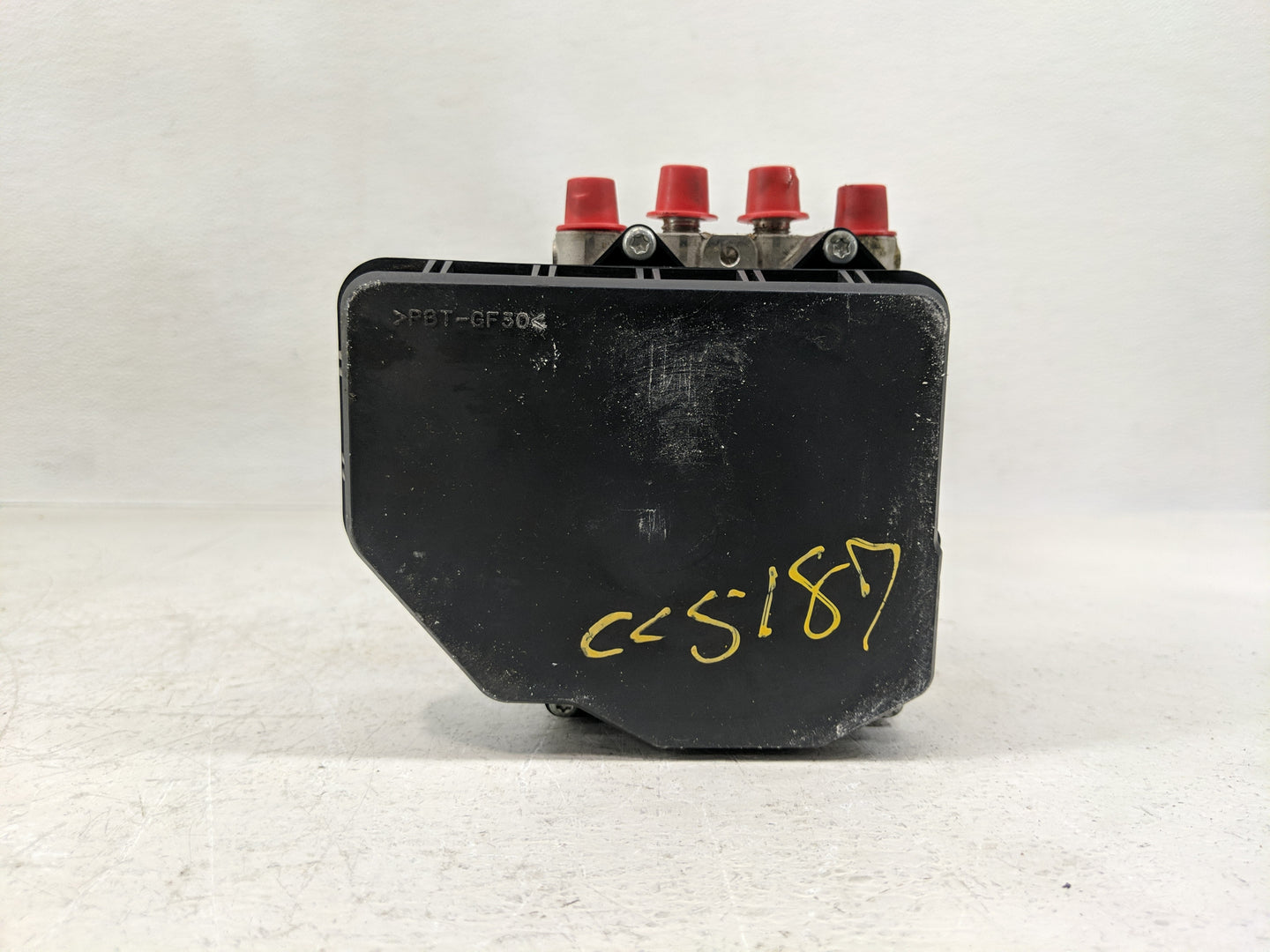 2017 Infiniti Q60 ABS Pump Control Module Replacement P/N:133000-5242 47660 5CB5A Fits OEM Used Auto Parts - Oemusedautopart