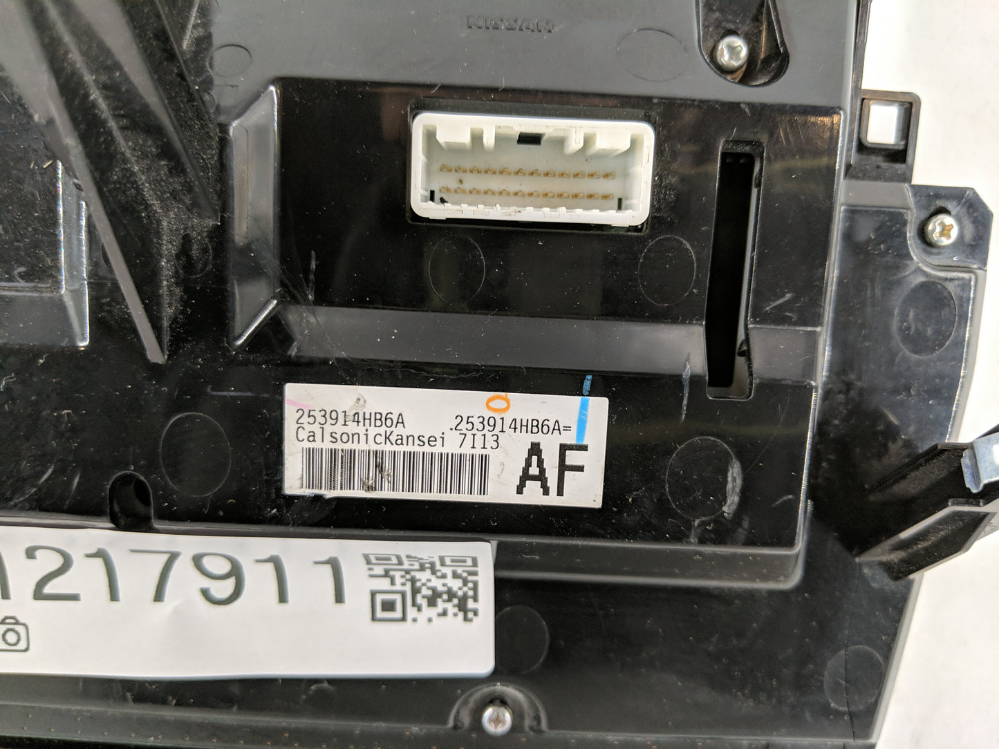 2017-2020 Infiniti Q60 Climate Control Module Temperature AC/Heater Replacement P/N:253914HB6A Fits OEM Used Auto Parts - Oe