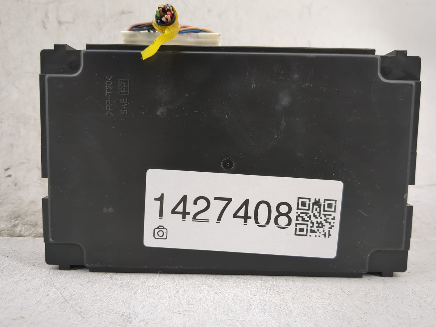 2017-2017 Infiniti Q60 Temperature Control Module 27760 5cb0b - Oemusedautoparts1.com