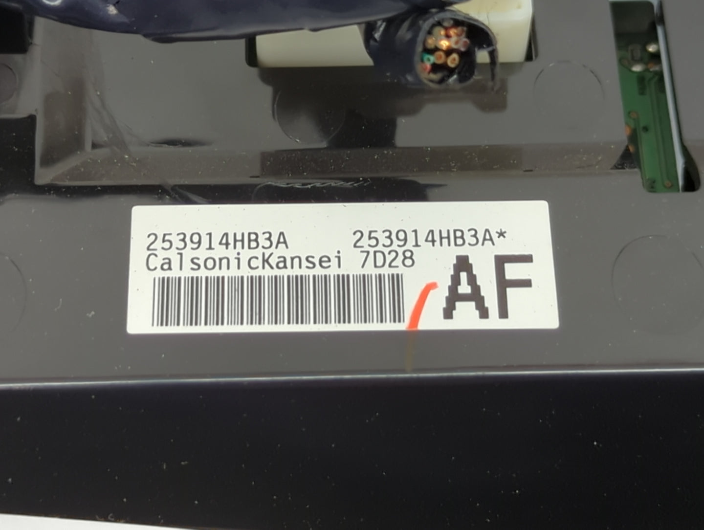2017-2020 Infiniti Q60 Climate Control Module Temperature AC/Heater Replacement P/N:253914HB3A Fits OEM Used Auto Parts - Oe