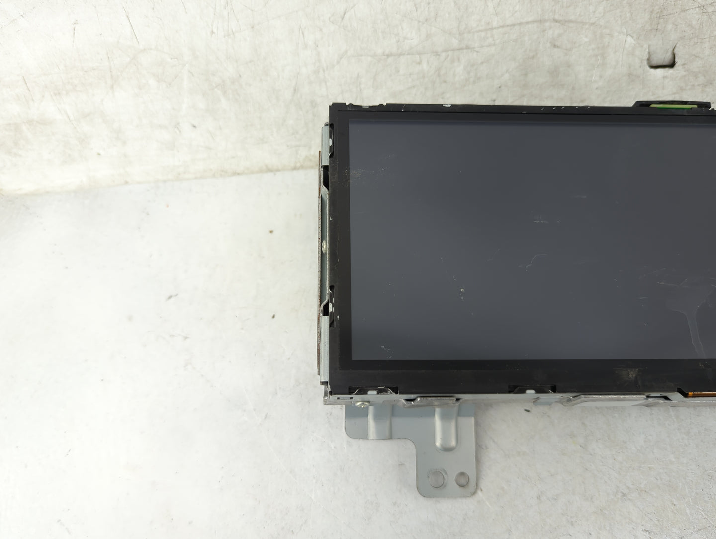 2017 Infiniti Q60 Information Display Screen - Oemusedautoparts1.com