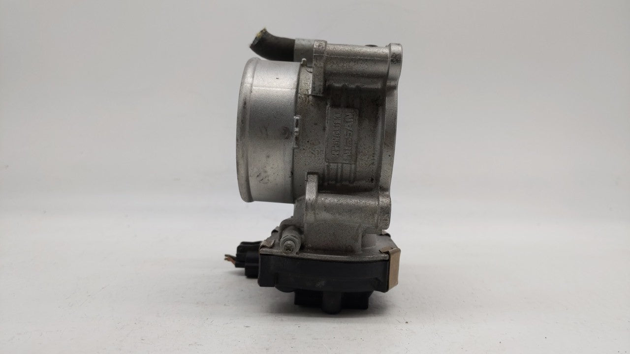 2017-2018 Infiniti Q60 Throttle Body P/N:RME60-52 Fits Fits 2016 2017 2018 OEM Used Auto Parts - Oemusedautoparts1.com