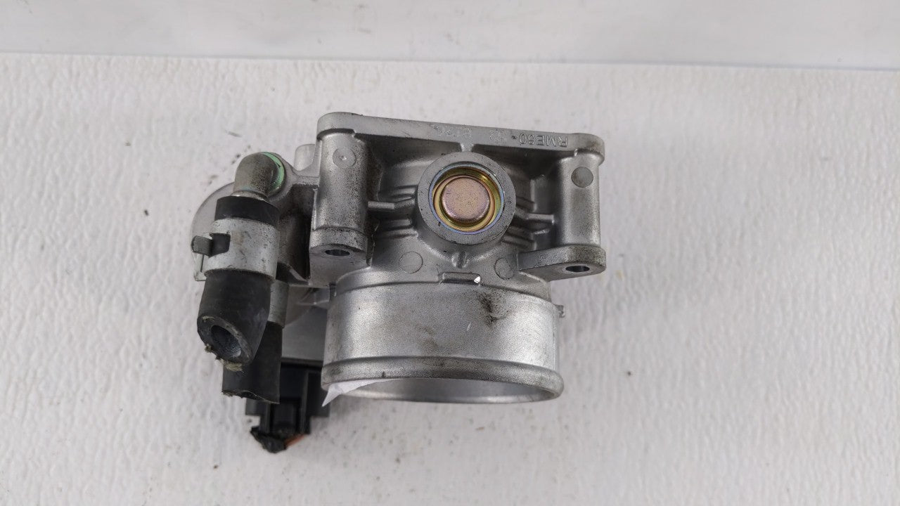 2017-2018 Infiniti Q60 Throttle Body P/N:RME60-52 Fits Fits 2016 2017 2018 OEM Used Auto Parts - Oemusedautoparts1.com