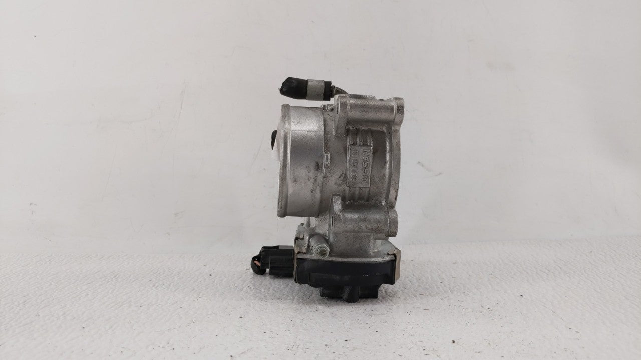 2017-2018 Infiniti Q60 Throttle Body P/N:RME60-52 Fits Fits 2016 2017 2018 OEM Used Auto Parts - Oemusedautoparts1.com