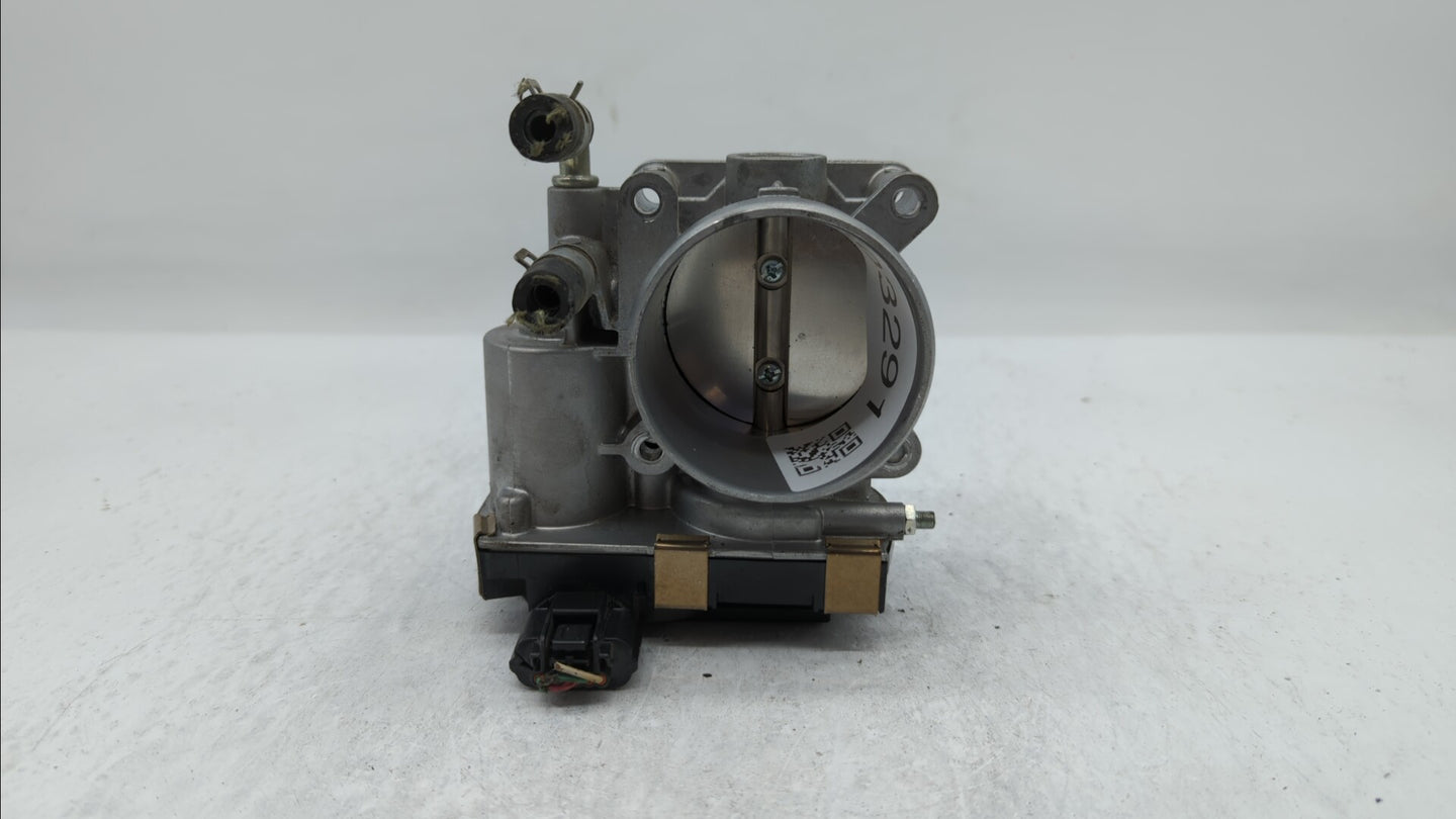 2017-2018 Infiniti Q60 Throttle Body P/N:RME60-52 Fits Fits 2016 2017 2018 OEM Used Auto Parts - Oemusedautoparts1.com