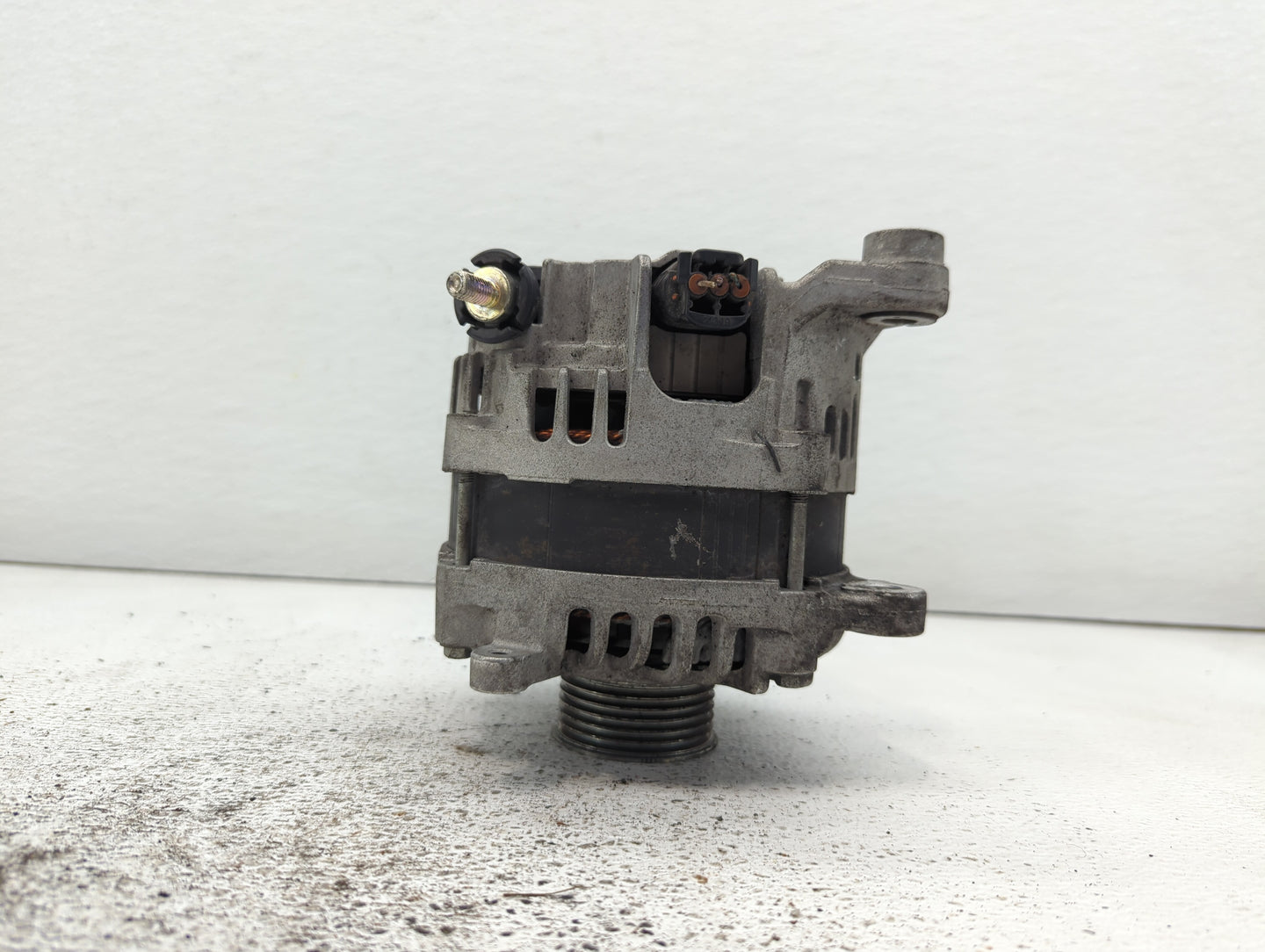 2017-2020 Infiniti Q60 Alternator Replacement Generator Charging Assembly Engine OEM P/N:23100 4HK6A 23100 4HK1A Fits OEM Us