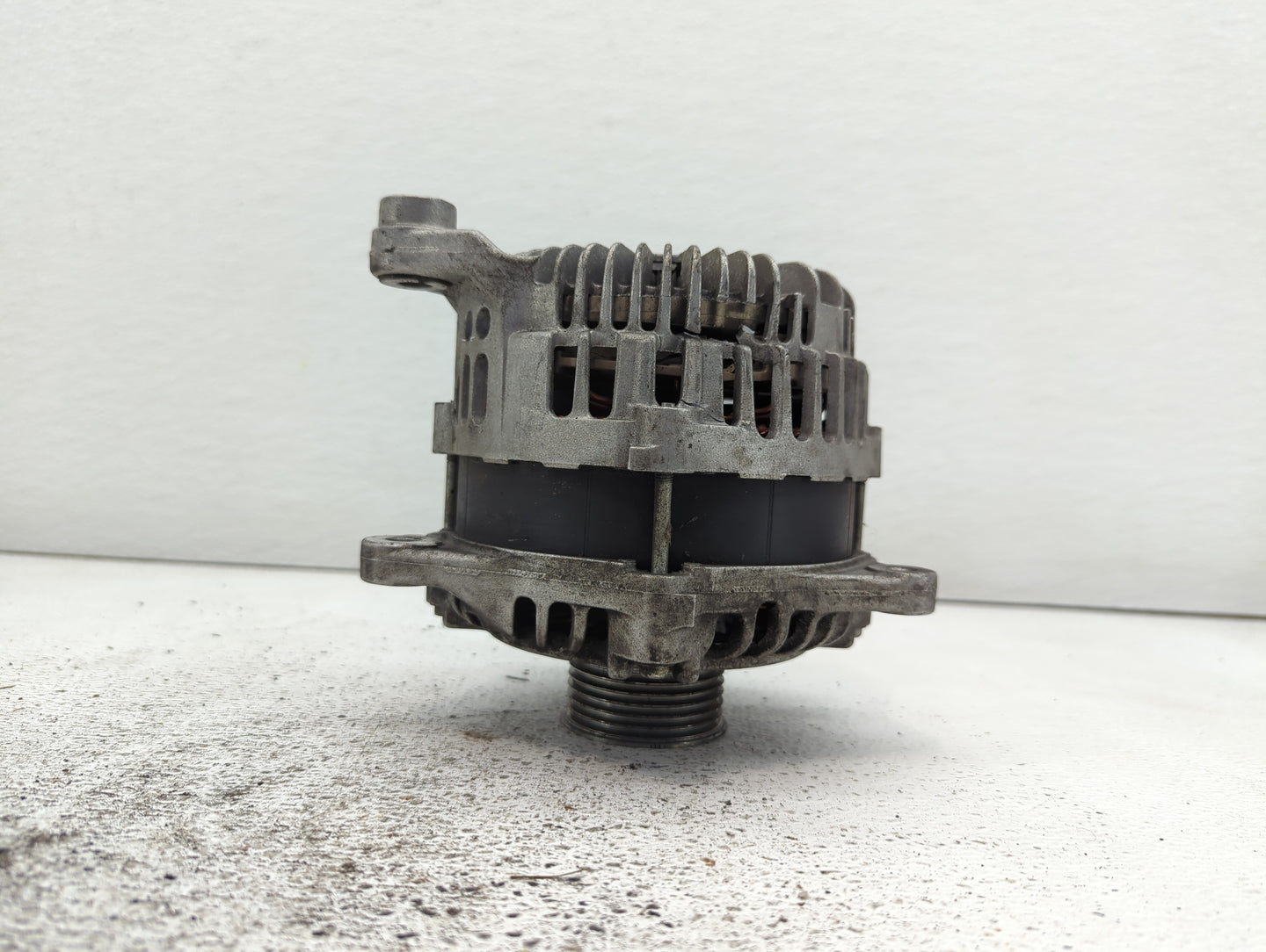 2017-2020 Infiniti Q60 Alternator Replacement Generator Charging Assembly Engine OEM P/N:23100 4HK6A 23100 4HK1A Fits OEM Us