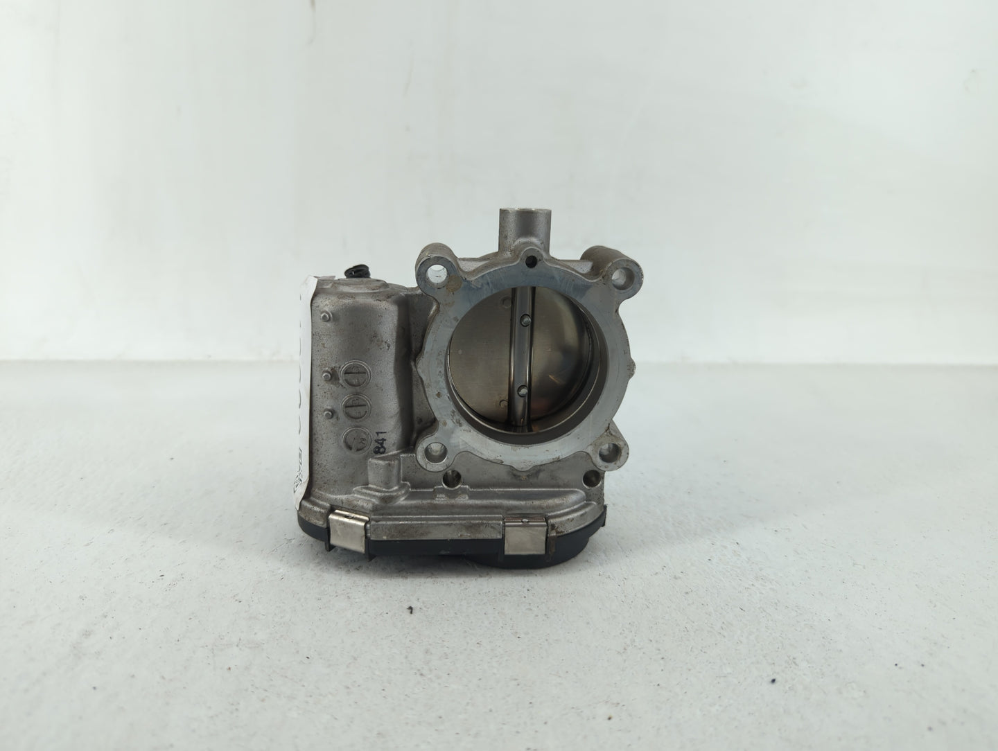 2017-2018 Infiniti Q60 Throttle Body P/N:A 270 141 00 25 RME60-52 Fits Fits 2016 2017 2018 2019 OEM Used Auto Parts - Oemuse