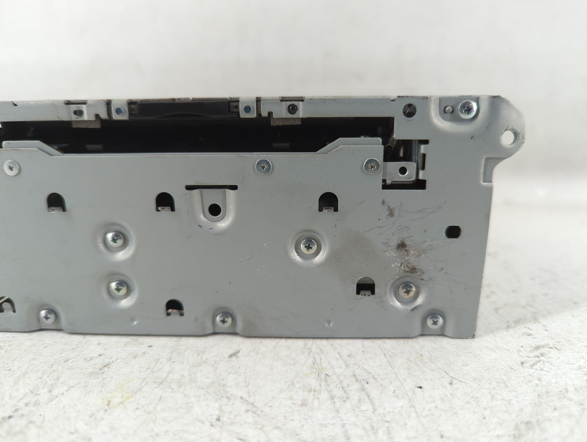 2017-2020 Infiniti Q60 Am Fm Cd Player Radio Receiver 548964 - Oemusedautoparts1.com