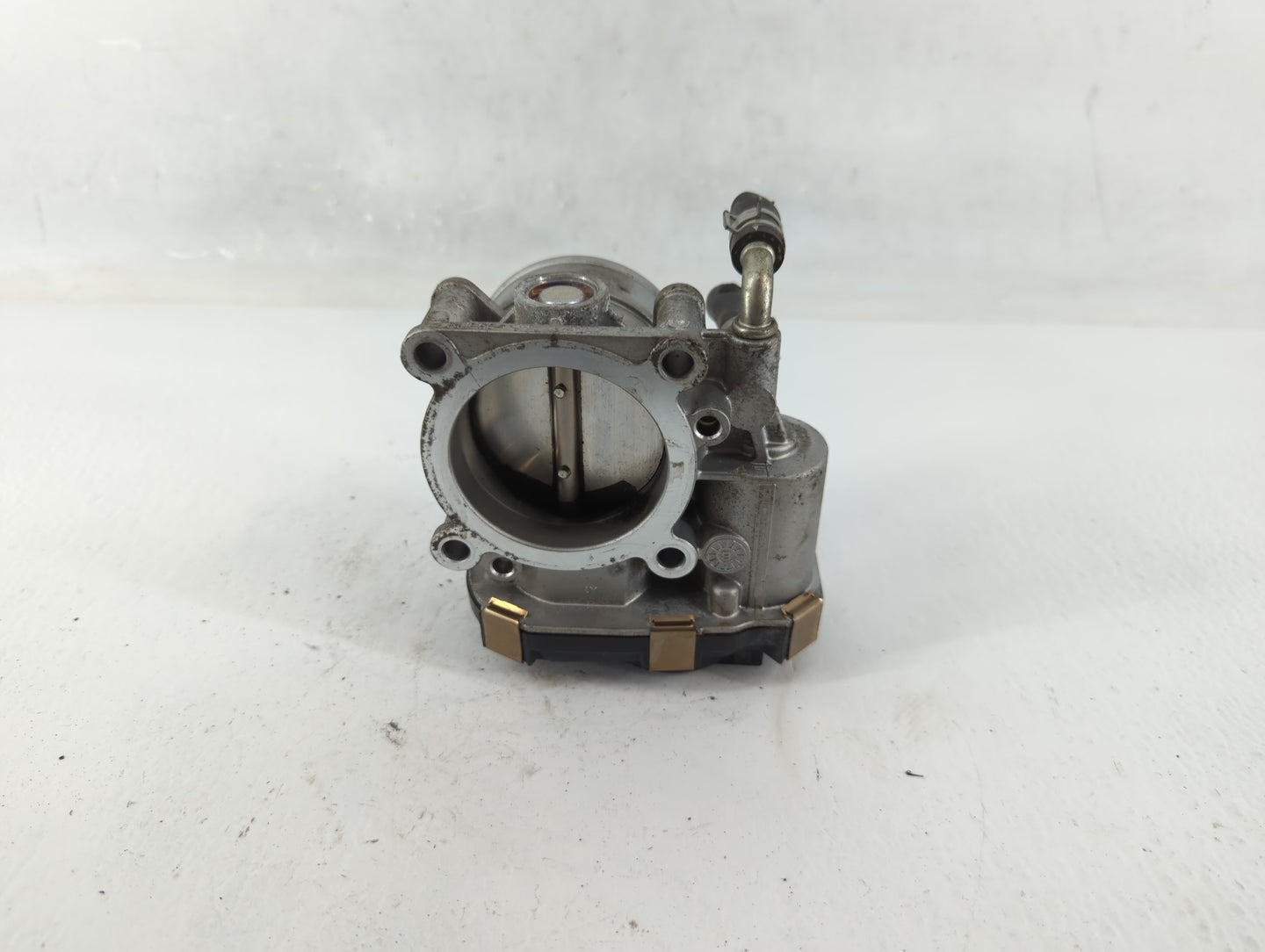 2017-2020 Infiniti Q60 Throttle Body P/N:RME60-52 Fits Fits 2016 2017 2018 2019 2020 OEM Used Auto Parts - Oemusedautoparts1