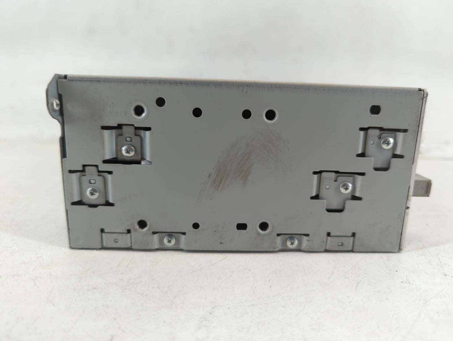 2017-2020 Infiniti Q60 Am Fm Cd Player Radio Receiver - Oemusedautoparts1.com