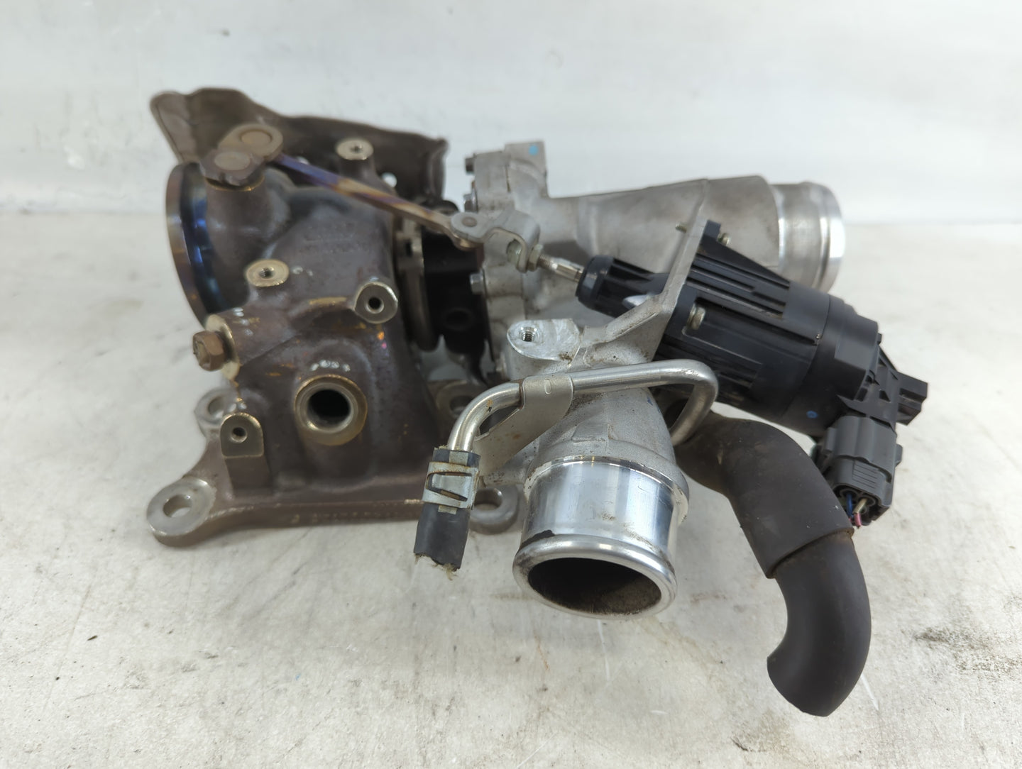 2017 Infiniti Q60 Turbocharger Turbo Charger Super Charger Supercharger - Oemusedautoparts1.com
