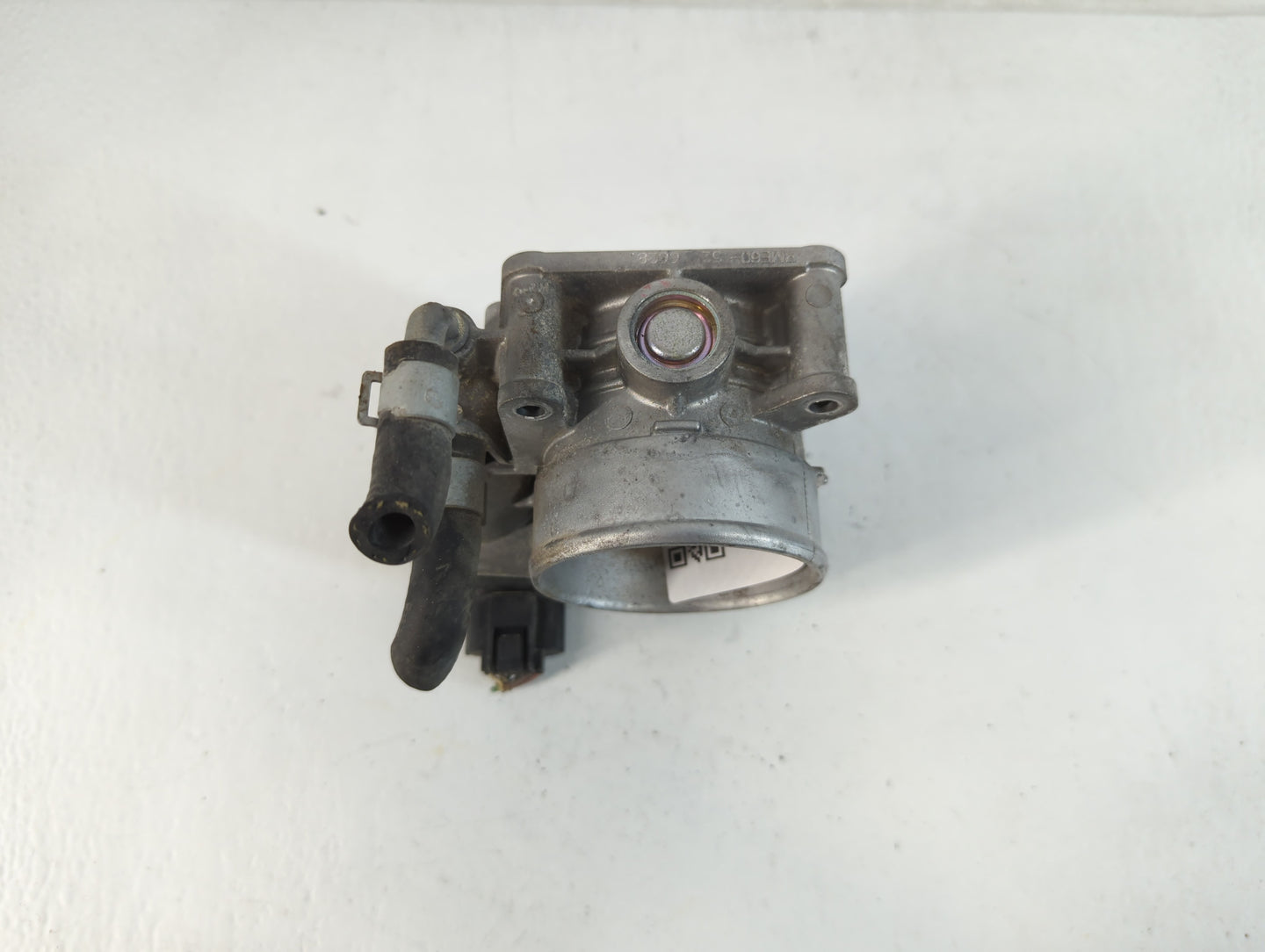 2017-2020 Infiniti Q60 Throttle Body P/N:1701 RME60-52 Fits Fits 2016 2017 2018 2019 2020 OEM Used Auto Parts - Oemusedautop