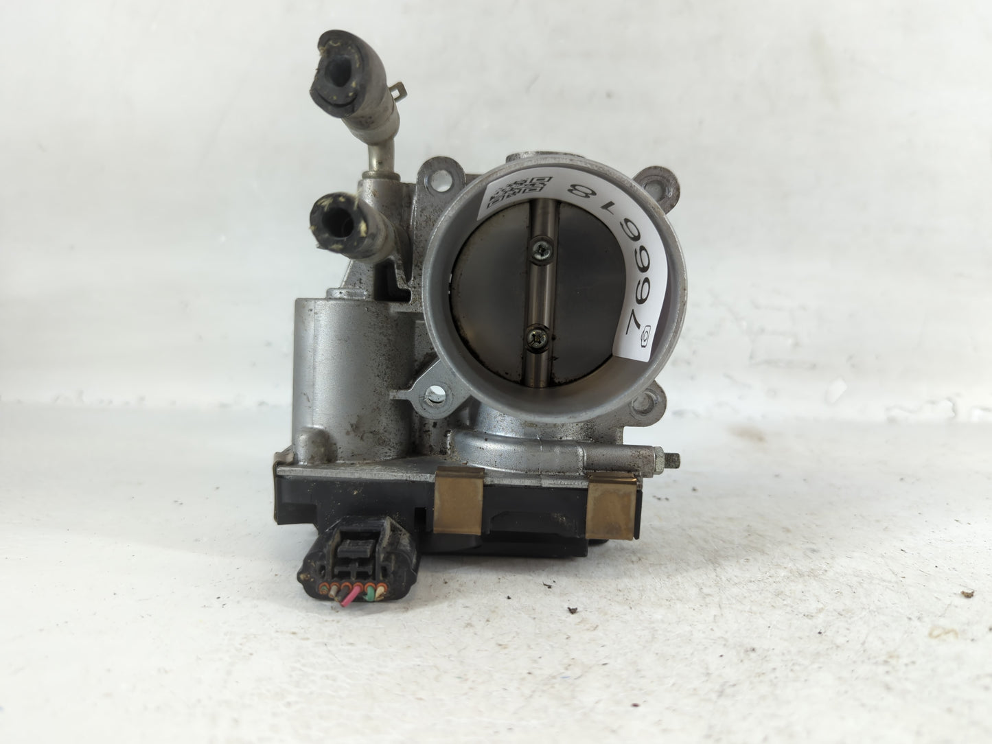2017-2020 Infiniti Q60 Throttle Body P/N:7201 RME60-52 Fits Fits 2016 2017 2018 2019 2020 OEM Used Auto Parts - Oemusedautop