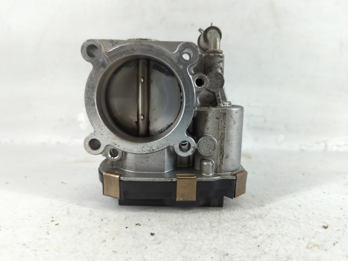 2017-2020 Infiniti Q60 Throttle Body P/N:7201 RME60-52 Fits Fits 2016 2017 2018 2019 2020 OEM Used Auto Parts - Oemusedautop