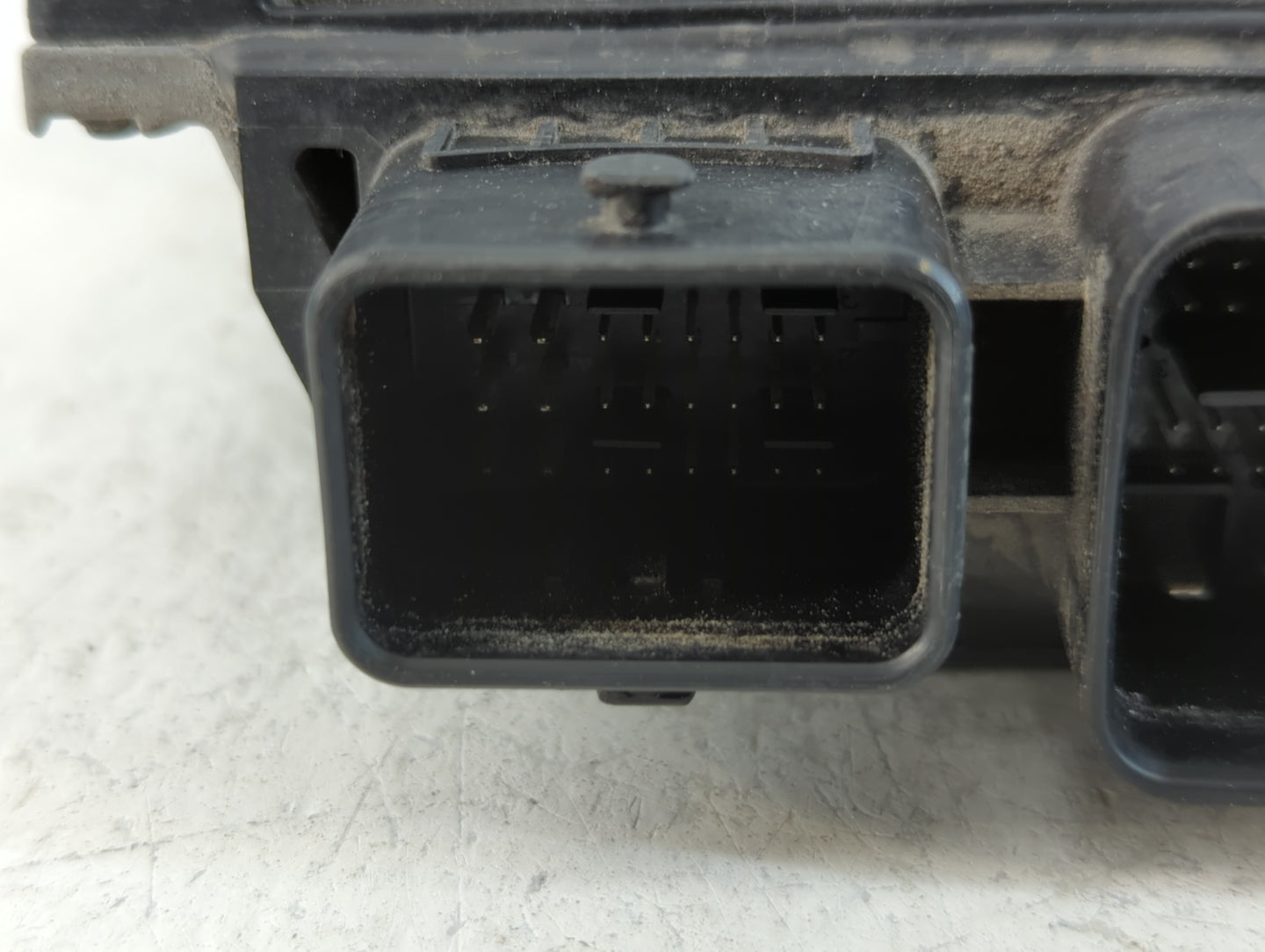 2017 Infiniti Q60 PCM Engine Control Computer ECU ECM PCU OEM P/N:426839 3A2 BED400-000, NEC031-063 Fits Fits 2016 OEM Used 