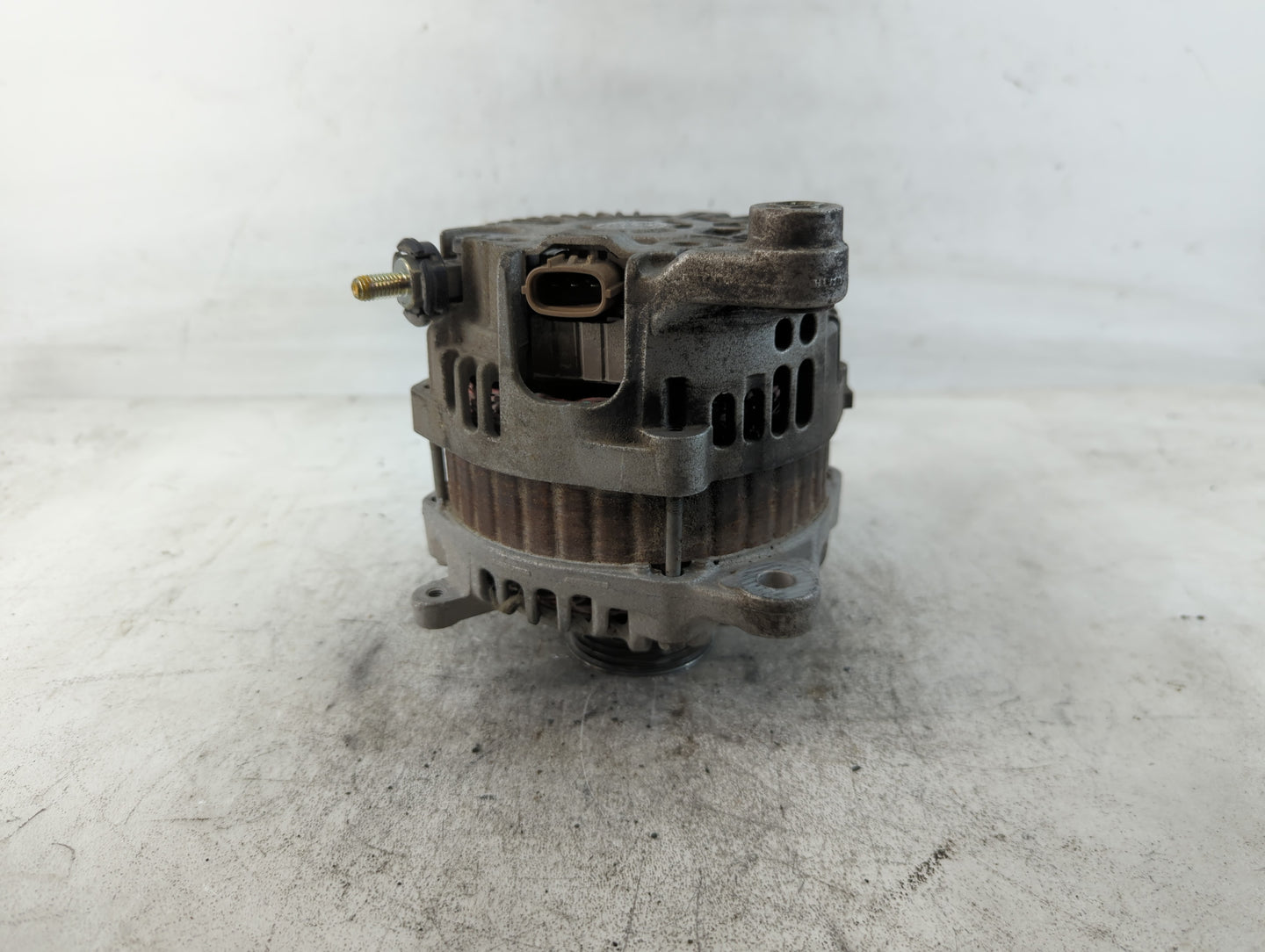 2017-2020 Infiniti Q60 Alternator Replacement Generator Charging Assembly Engine OEM P/N:23100 4HK6A Fits OEM Used Auto Part