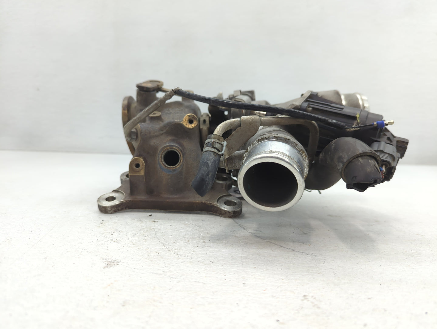 2017 Infiniti Q60 Turbocharger Turbo Charger Super Charger Supercharger - Oemusedautoparts1.com