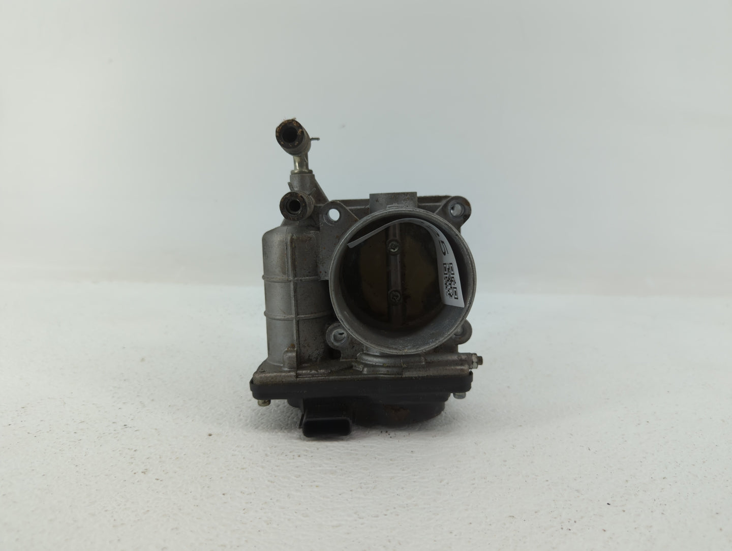 2014-2019 Infiniti Q70 Throttle Body P/N:RME60-21 RME60-12 Fits OEM Used Auto Parts - Oemusedautoparts1.com