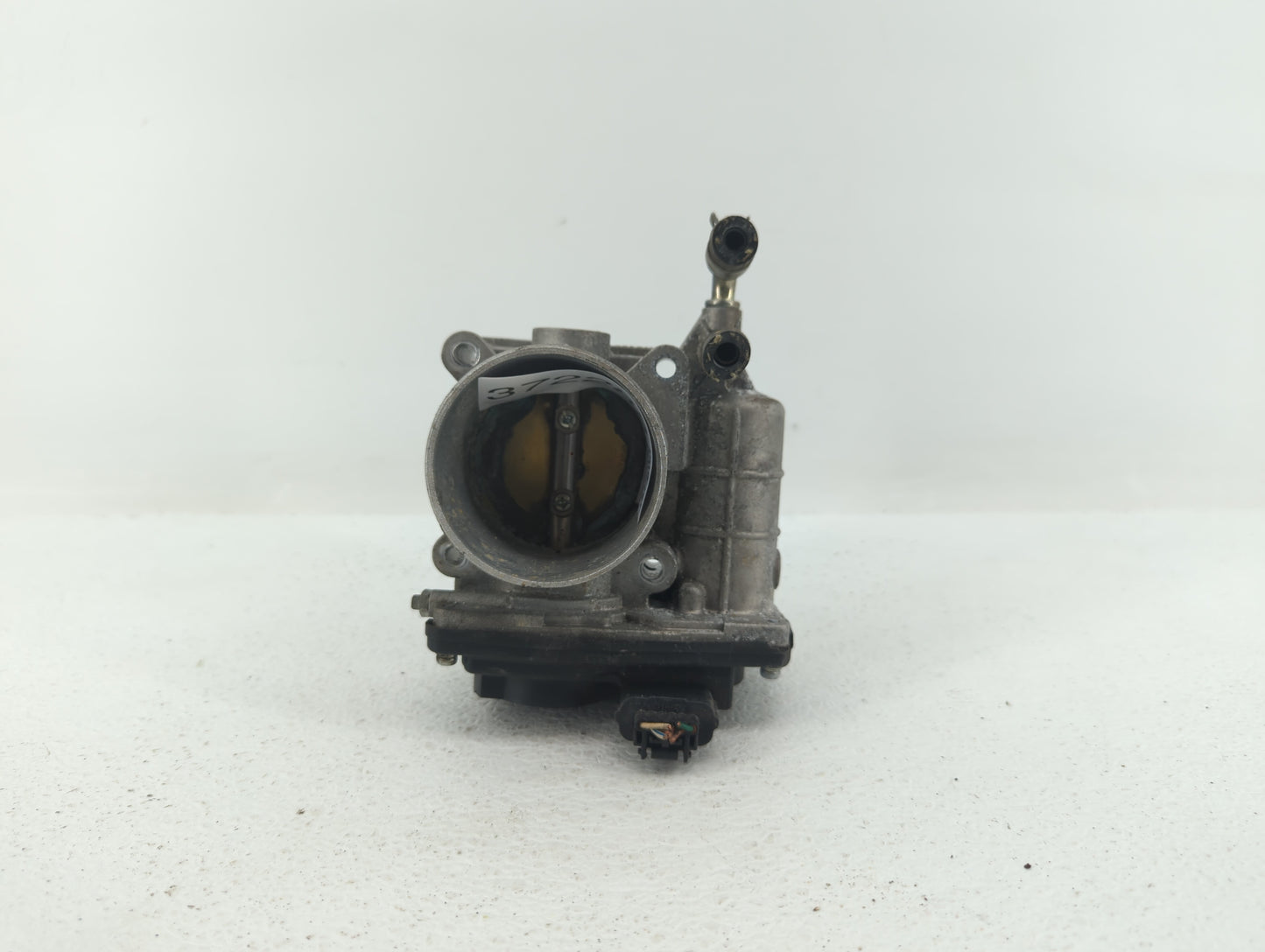 2014-2019 Infiniti Q70 Throttle Body P/N:RME60-21 RME60-12 Fits OEM Used Auto Parts - Oemusedautoparts1.com