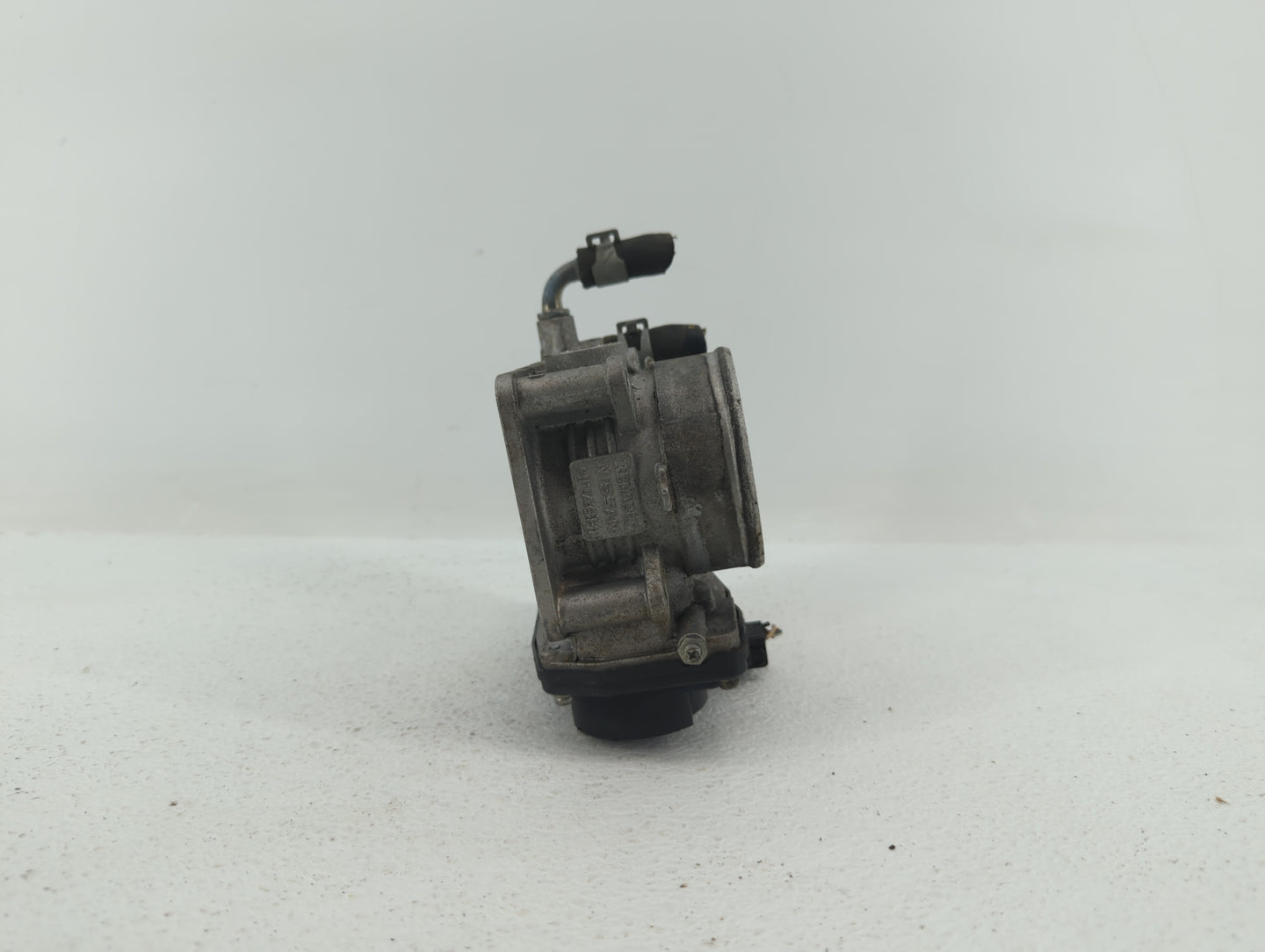 2014-2019 Infiniti Q70 Throttle Body P/N:RME60-21 RME60-12 Fits OEM Used Auto Parts - Oemusedautoparts1.com