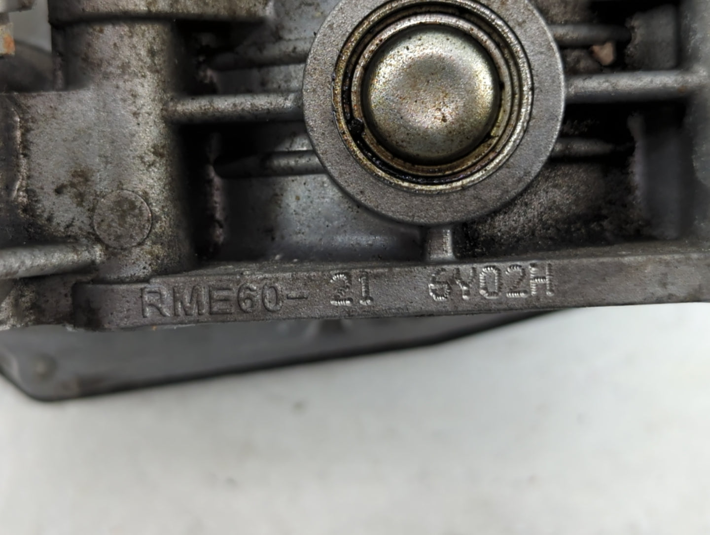 2014-2019 Infiniti Q70 Throttle Body P/N:6Y02H RME60-21 Fits OEM Used Auto Parts - Oemusedautoparts1.com