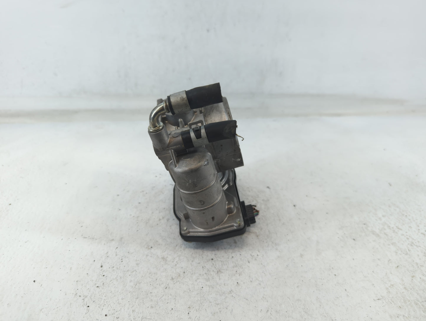 2014-2019 Infiniti Q70 Throttle Body P/N:RME60-16 Fits Fits 2007 2008 2009 2010 2011 2012 2013 2014 2015 2016 2017 2018 2019