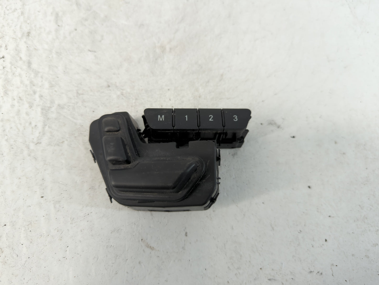 2017-2018 Infiniti Qx30 Master Power Window Switch Replacement Driver Side Left P/N:10091440 A 246 905 02 51 Fits Fits 2017 