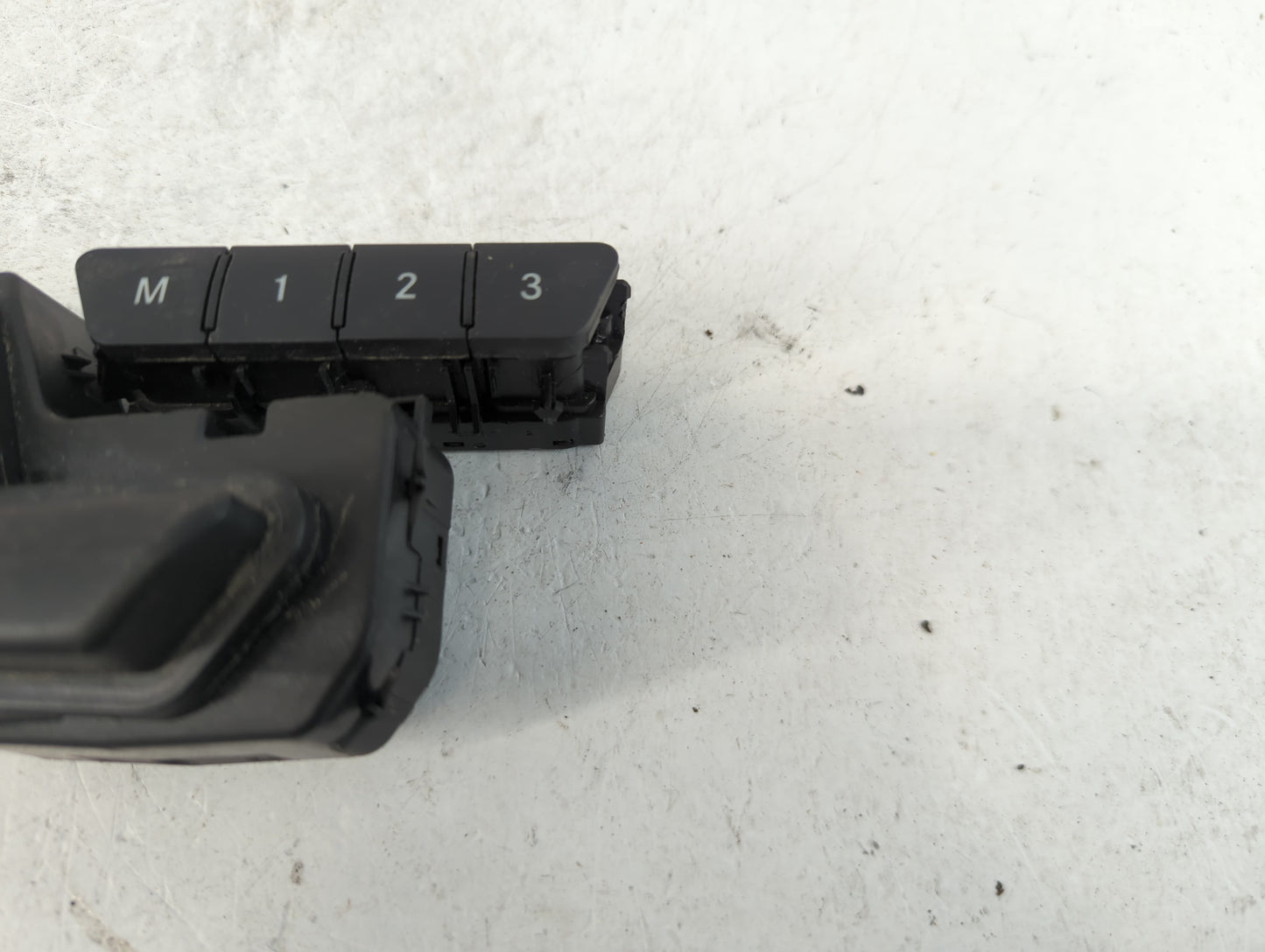 2017-2018 Infiniti Qx30 Master Power Window Switch Replacement Driver Side Left P/N:10091440 A 246 905 02 51 Fits Fits 2017 