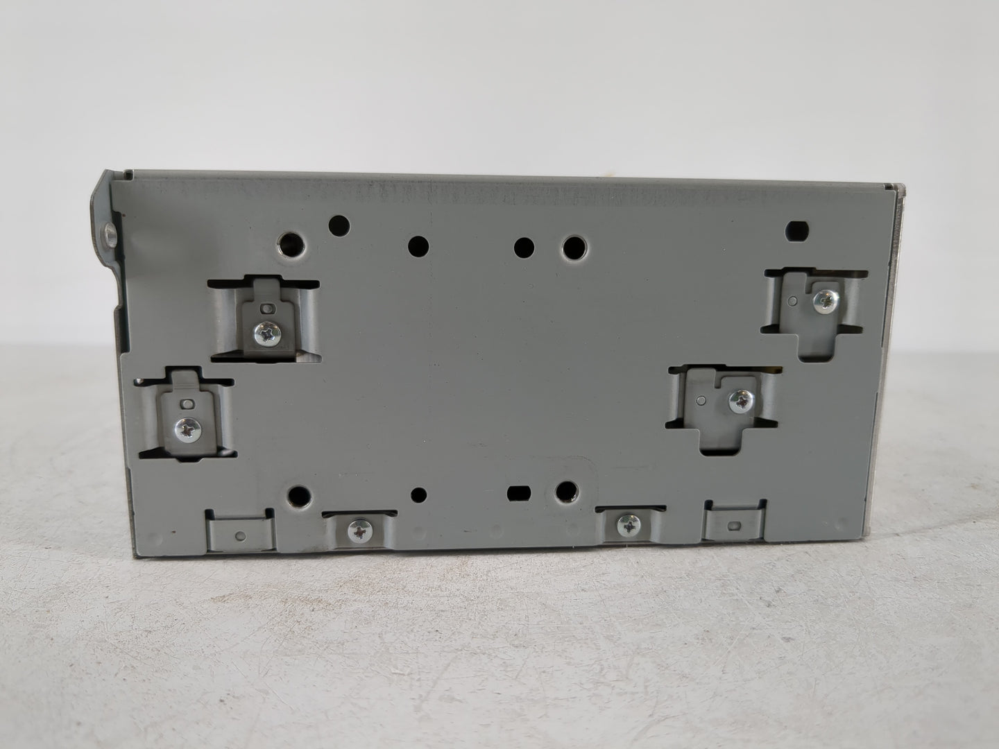 2017-2019 Infiniti Qx30 Radio AM FM Cd Player Receiver Replacement P/N:28330 4HB1C Fits Fits 2017 2018 2019 OEM Used Auto Pa