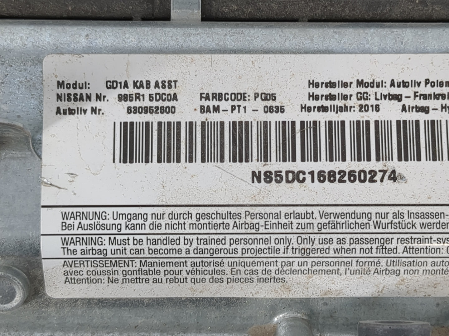 2017-2019 Infiniti Qx30 Air Bag Driver Left Knee OEM P/N:996R15DC0A Fits Fits 2017 2018 2019 OEM Used Auto Parts - Oemusedau