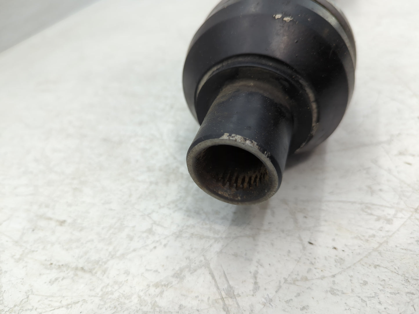 2017-2019 Infiniti Qx30 Axle Shaft Front Passenger Cv C/v - Oemusedautoparts1.com