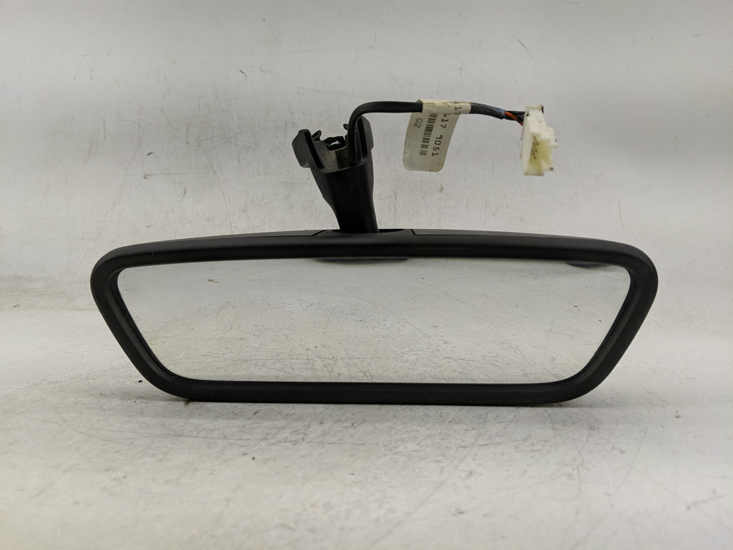 2017-2019 Infiniti Qx30 Interior Rear View Mirror Replacement OEM P/N:E11026534 Fits Fits 2017 2018 2019 OEM Used Auto Parts